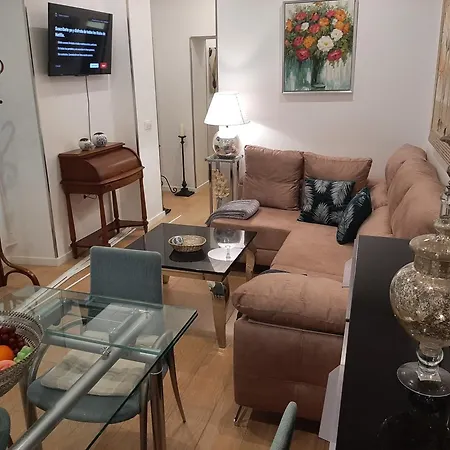 Apto Patio Andaluz. Máximo Confort Y Limpieza Apartamento