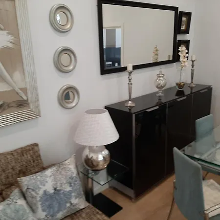 Apartamento Apto Patio Andaluz. Máximo Confort Y Limpieza Cádiz